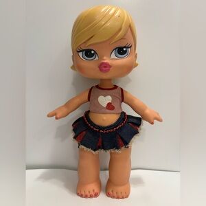 MGA Bratz Big Babyz Cloe Blonde Beauty 13" Doll